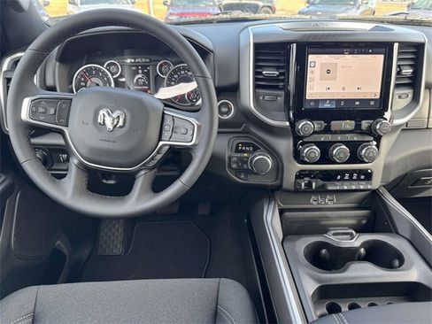 New 2026 RAM 1500 4x4 Crew Cab image 2