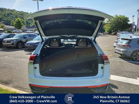 Used 2024 Volkswagen Atlas Cross Sport SE w/ Panoramic Sunroof Package AWD/4WD image 55