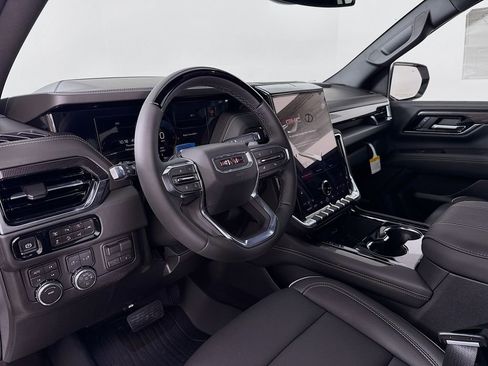 New 2026 GMC Yukon XL Elevation AWD/4WD image 10