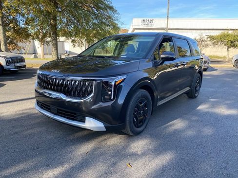 New 2026 Kia Carnival image 3