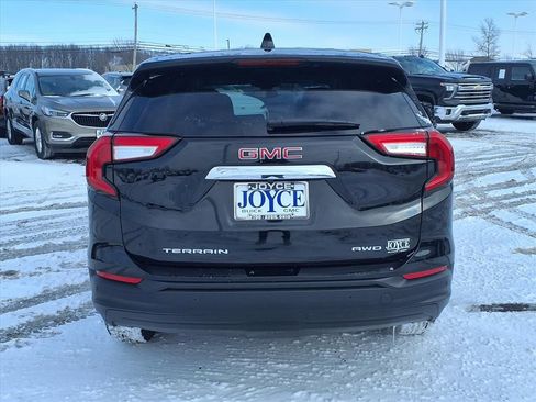 Certified 2022 GMC Terrain SLE image 34