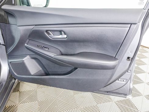 Used 2020 Nissan Sentra S image 44