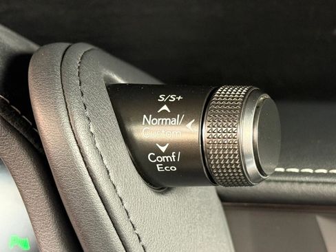 Used 2018 Lexus LC 500 Coupe w/ Sport Package RWD image 54