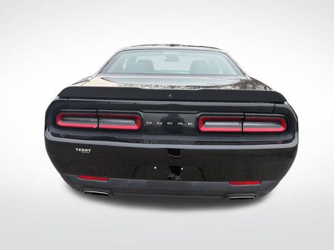 Used 2023 Dodge Challenger SXT image 12