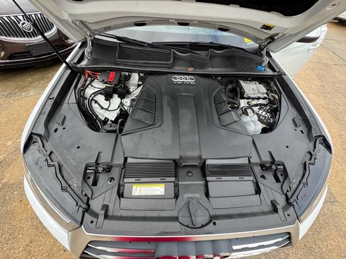 Used 2018 Audi Q7 3.0T Prestige w/ Prestige Package image 6