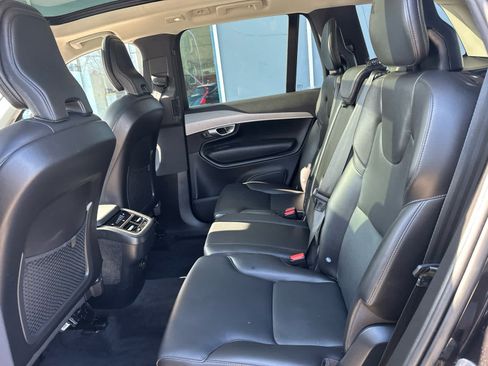Used 2024 Volvo XC90 B5 Core w/ Climate Package AWD/4WD image 22