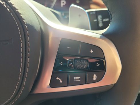 Used 2026 BMW X5 sDrive40i w/ M Sport Package image 28