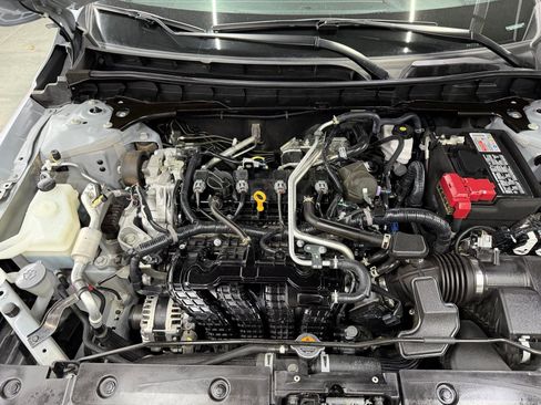 Used 2024 Nissan Altima 2.5 SR w/ SR Premium Package image 27