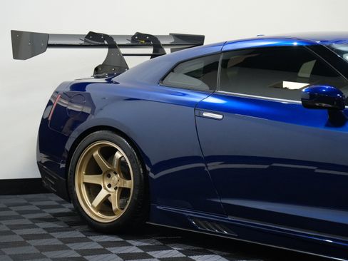 Used 2014 Nissan GT-R Premium image 14