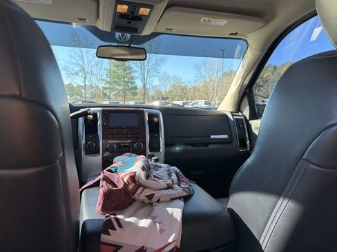 Used 2012 RAM 2500 Laramie w/ Chrome Accents Group image 15