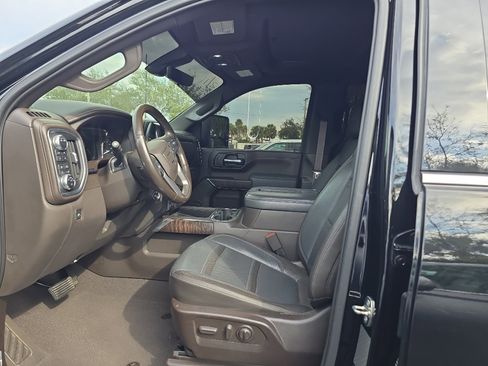 Used 2020 GMC Sierra 2500 Denali w/ Denali Ultimate Package image 8