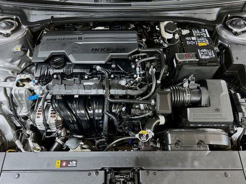 Certified 2025 Kia K4 FWD image 29