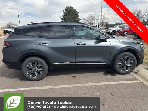 Used 2023 Kia Sportage SX Prestige image 8