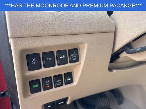 Used 2015 Nissan Rogue SV w/ SV Premium Package image 16