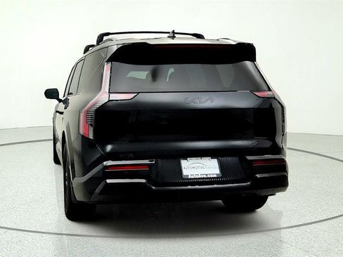Used 2026 Kia EV9 Land w/ Nightfall Edition Package AWD/4WD image 6