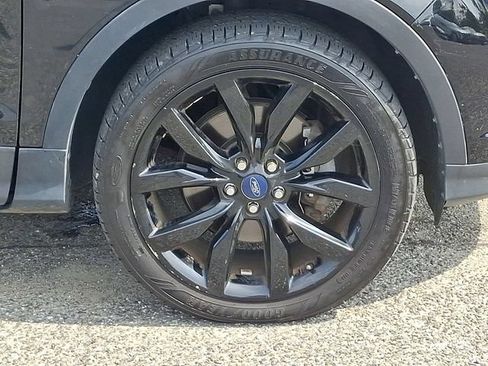 Used 2017 Ford Escape SE w/ SE Sport Appearance Package AWD/4WD image 27