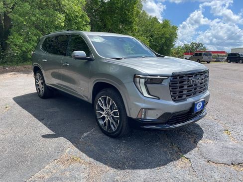 New 2026 GMC Acadia Denali Ultimate image 10