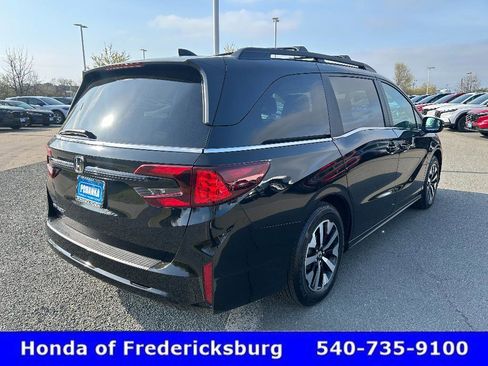 Used 2026 Honda Odyssey EX-L image 6