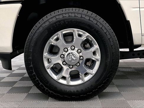 Used 2024 RAM 3500 Laramie AWD/4WD image 10
