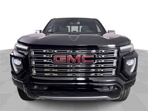 New 2026 GMC Canyon Denali image 3
