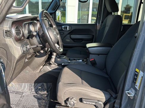 Used 2021 Jeep Wrangler Unlimited Sport AWD/4WD image 10