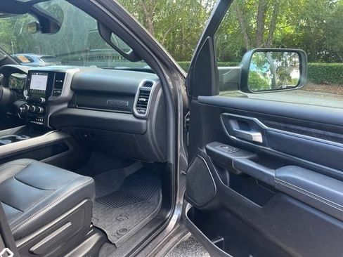 Used 2022 RAM 1500 Big Horn AWD/4WD image 10