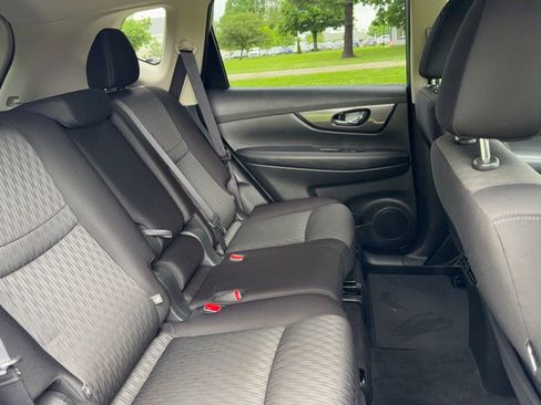 Used 2020 Nissan Rogue SV AWD/4WD image 33