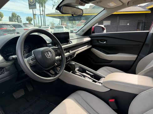 Used 2023 Honda Accord EX image 15