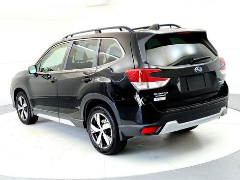 Used 2020 Subaru Forester Touring image 4