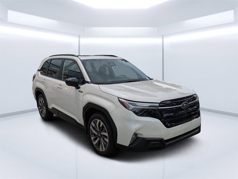New 2025 Subaru Forester Touring image 1