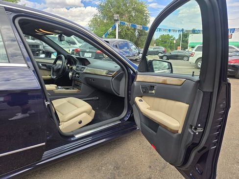 Used 2011 Mercedes-Benz E 350 4MATIC Sedan image 20