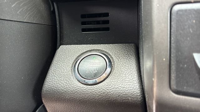 Used 2018 Ford Expedition Max XLT w/ Equipment Group 201A AWD/4WD image 28