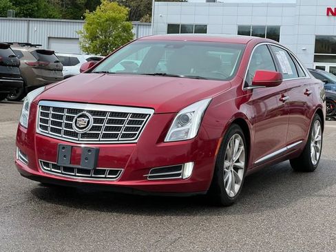 Used 2013 Cadillac XTS Luxury w/ Driver Awareness Package FWD image 38