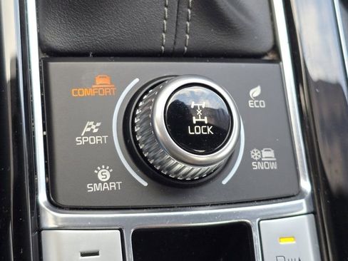 Used 2024 Kia Telluride EX X-Line AWD/4WD image 29