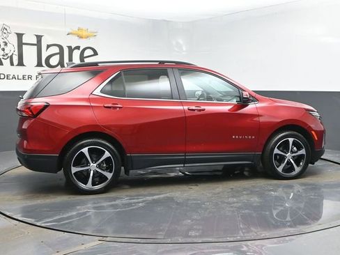 Used 2024 Chevrolet Equinox LT image 36