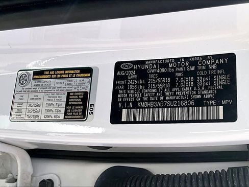 Used 2025 Hyundai Kona SEL image 32