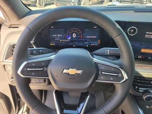 New 2026 Chevrolet Suburban Premier w/ Sun And Tow Package image 37