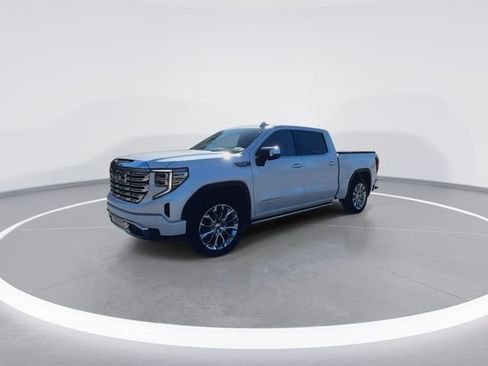 Used 2024 GMC Sierra 1500 Denali w/ Denali Reserve Package image 5