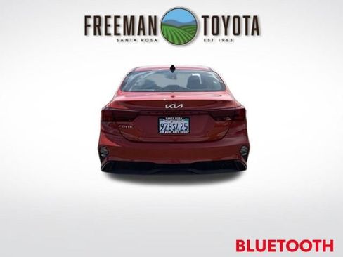 Used 2022 Kia Forte LXS FWD image 6
