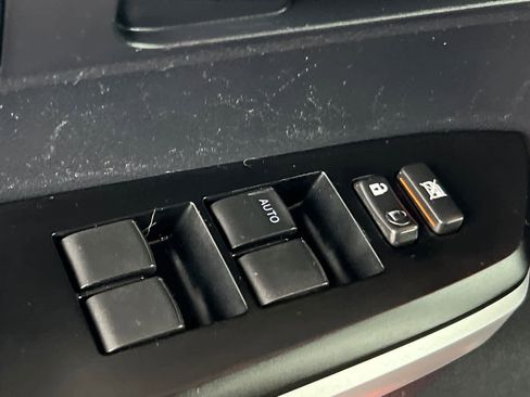 Used 2016 Toyota Tundra SR5 w/ TRD Off Road Package image 13