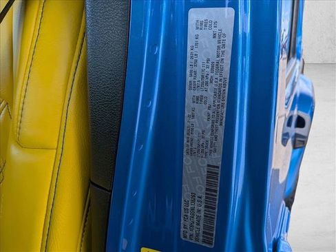 Used 2022 Jeep Gladiator Willys image 22