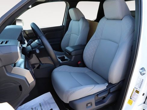 New 2025 Toyota Tacoma SR5 image 18