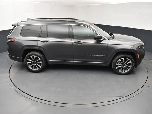 Certified 2022 Jeep Grand Cherokee L Overland image 18