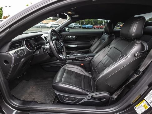 Used 2022 Ford Mustang GT Premium w/ GT Performance Package RWD image 23