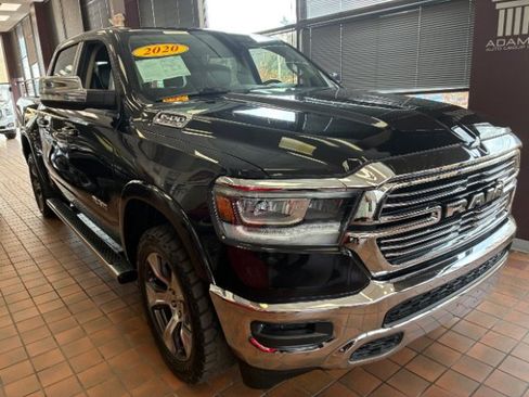Used 2020 RAM 1500 Laramie AWD/4WD image 1