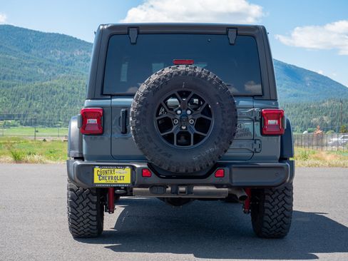 Used 2024 Jeep Wrangler Unlimited Sport AWD/4WD image 5