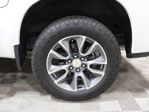 Certified 2026 Chevrolet Silverado 1500 LT w/ All Star Edition Plus image 44