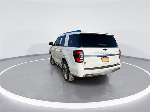 Used 2022 Ford Expedition Platinum image 9