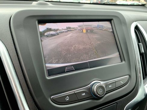 Certified 2024 Chevrolet Equinox LT AWD/4WD image 14