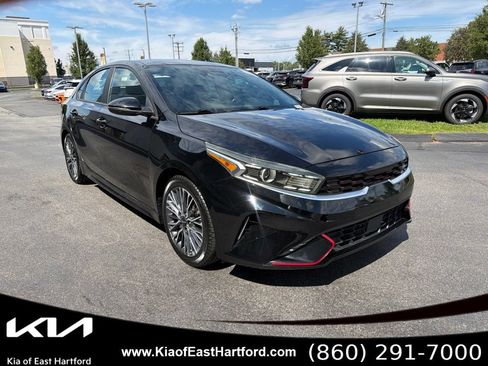 Certified 2023 Kia Forte GT-Line w/ GT-Line Premium Package FWD image 5
